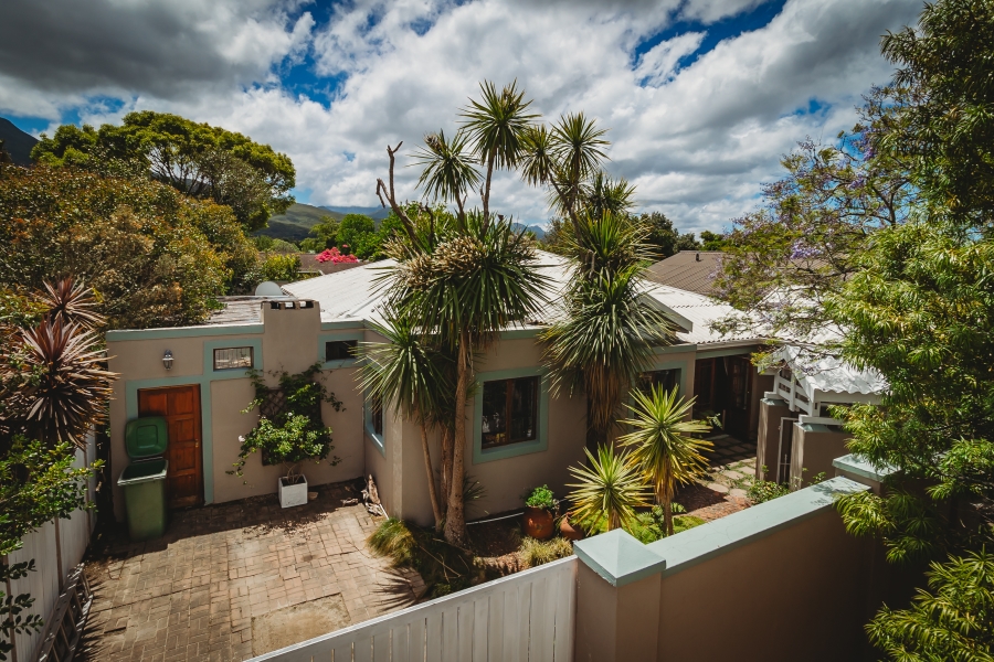 4 Bedroom Property for Sale in Fernridge Western Cape